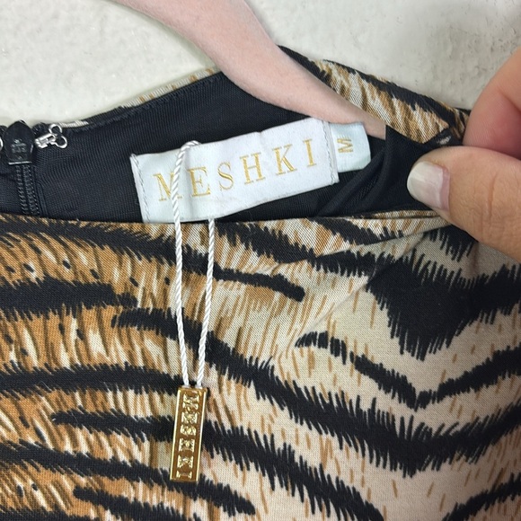 Meshki Tiger Animal Print Bodycon Midi Dress size Medium - Picture 3 of 10